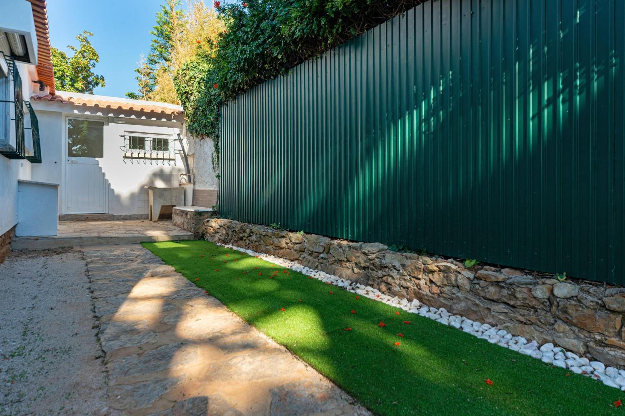 4-Bedroom House In Cascais, Near Guincho Beach Kültér fotó